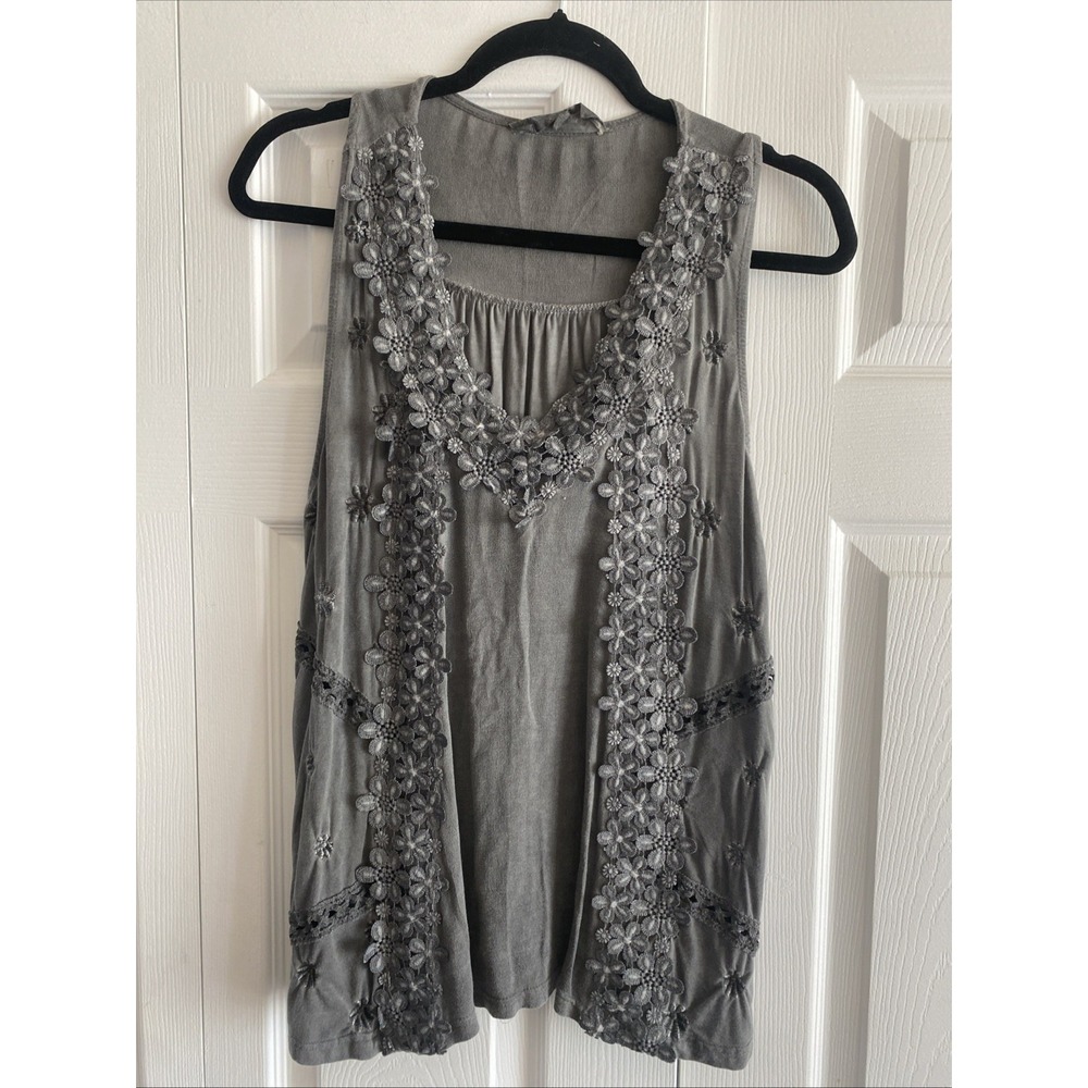 Freckled Poppy x POL Floral Crochet Tank Womens Size S Grey Boho Rayon
